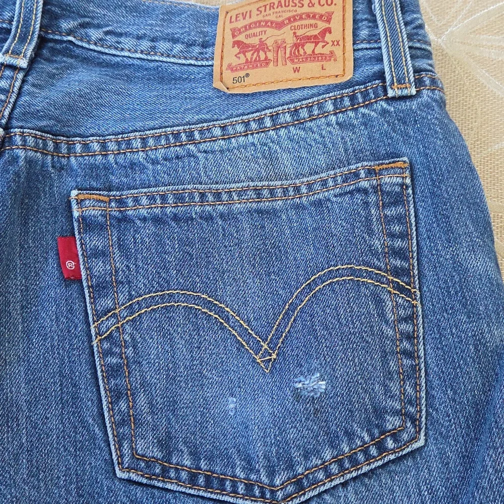 Levi's 501 Cut Off Denim Shorts!